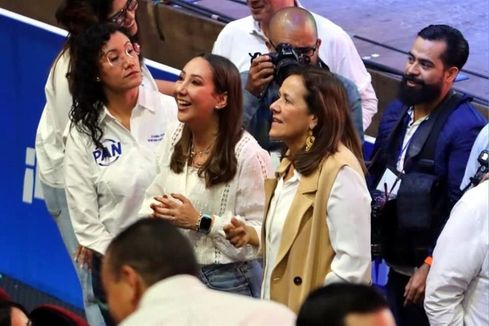La exprimera dama y diputada federal Margarita Zavala también asistió al evento.