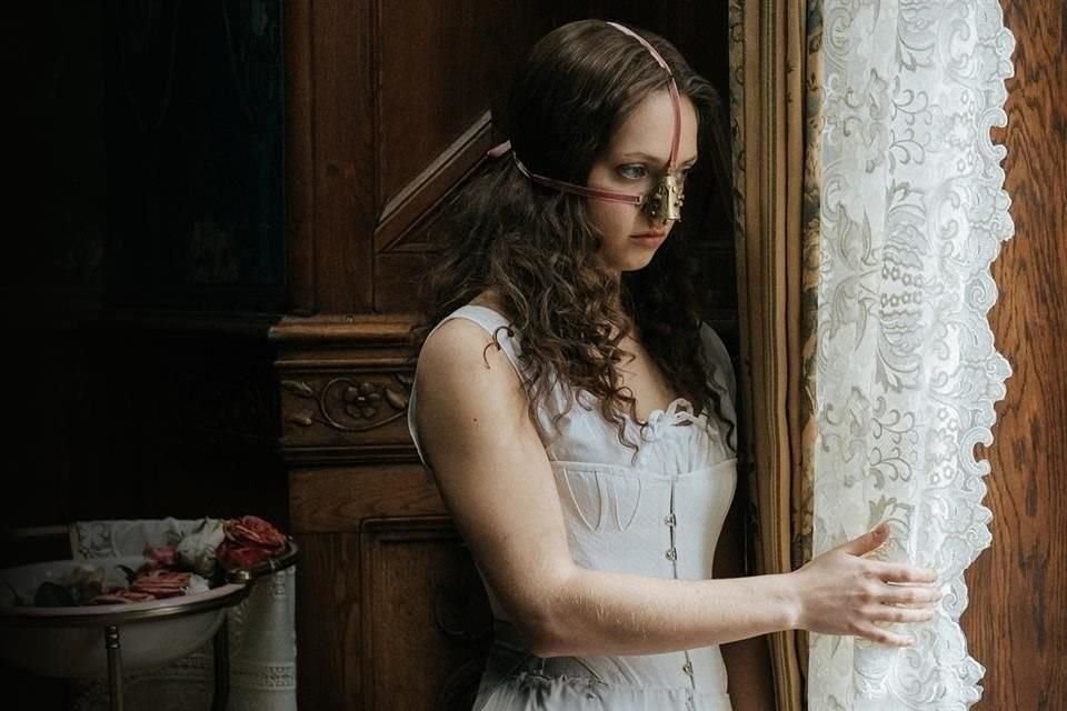 La Hermanastra Fea, una versión oscura y sangrienta del clásico de Cenicienta, se alzó este sábado con el máximo galardón del Festival Internacional de Cine Fantástico de Sitges.