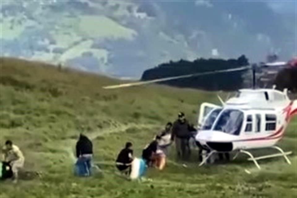 Migrantes mexicanos en Estados Unidos costearon un rescate aéreo que salvó la vida de por lo menos 250 habitantes del poblado de Chapula, en el municipio de Tianguistengo, Hidalgo.