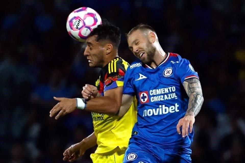 Cruz Azul bajó al América del subliderato del Apertura 2025 al sumar 28 puntos y dejar a las Águilas en el tercer puesto con 27.