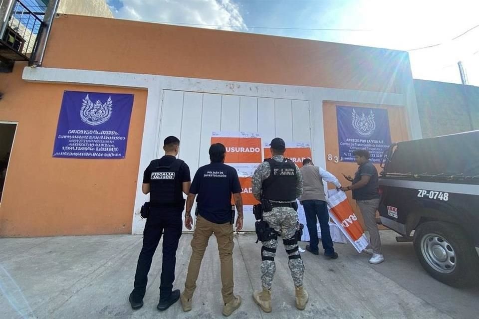 Un centro de rehabilitación ubicado en Arenales Tapatíos, fue clausurado por operar sin licencia y en condiciones inadecuadas.