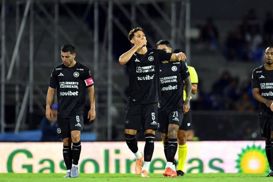 Cruz Azul sumó triunfo.