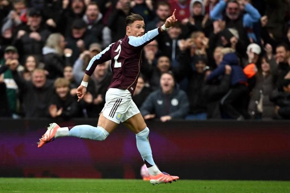 Matty Cash fue el auto del tanto del Aston Villa y que provocó al tercera derrota del Manchester City en la presente temporada.