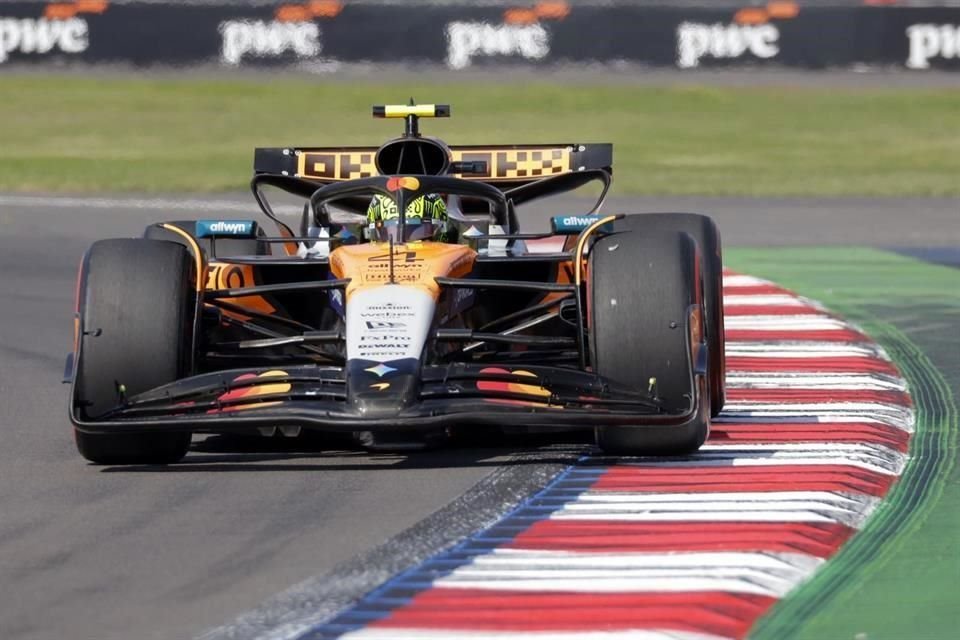 Norris le sacó 30.324 segundos de ventaja a Leclerc.