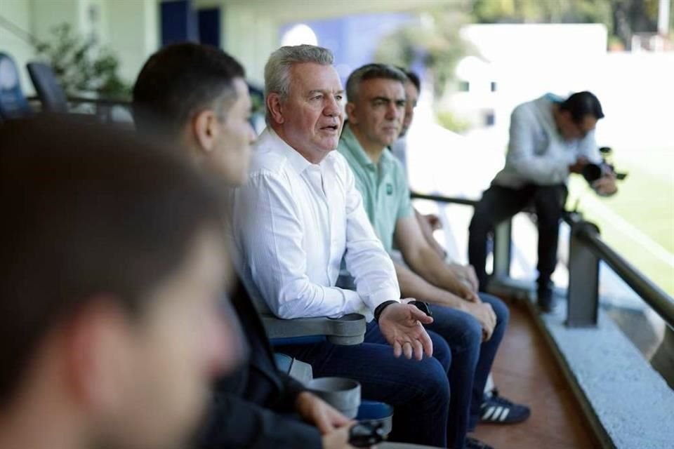 Javier Aguirre alista el Mundial 2026.