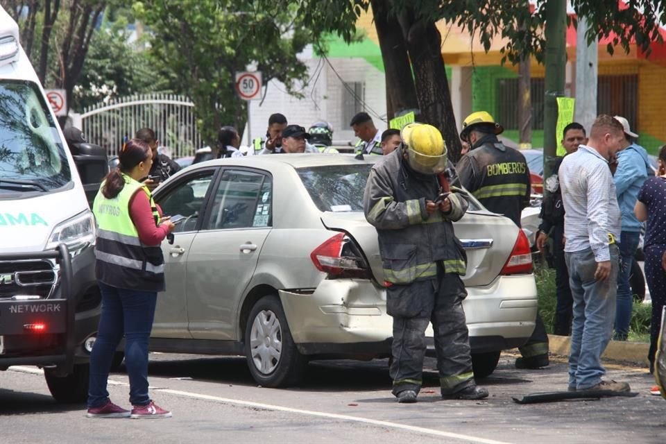 Otros tres vehículos se vieron afectados.