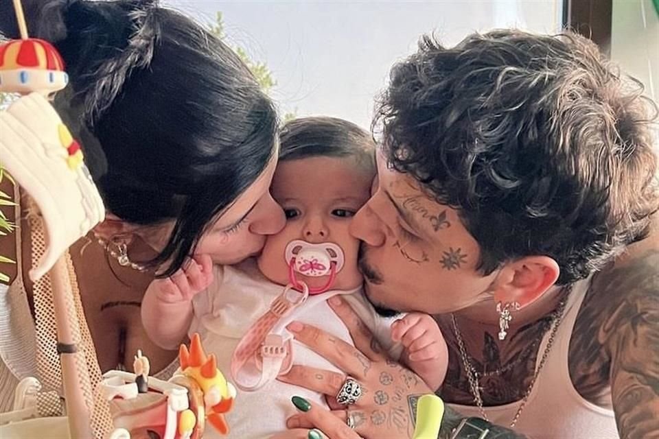 Nodal confesó que cuando dio por terminada su relación con la rapera argentina Cazzu, madre de su hija Inti, ambos ya se habían separado en varias ocasiones.