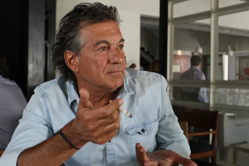Para Rubén Omar Romano, uno de los retos que tendrá Diego Cocca es convencer al plantel rojinegro de su modelo de juego.