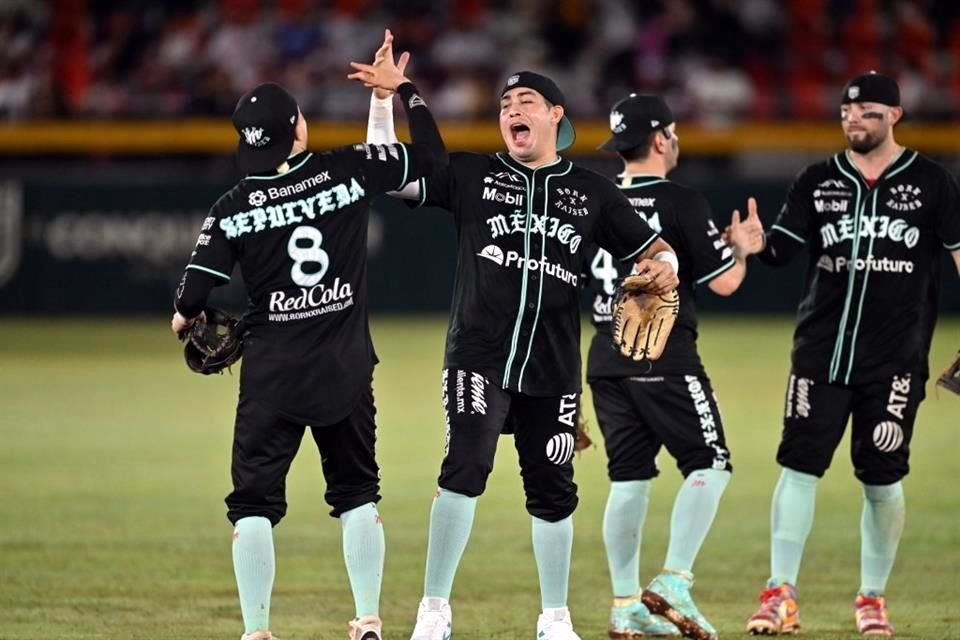 La novena escarlata apartó su lugar en la Semifinal de la Zona Sur.