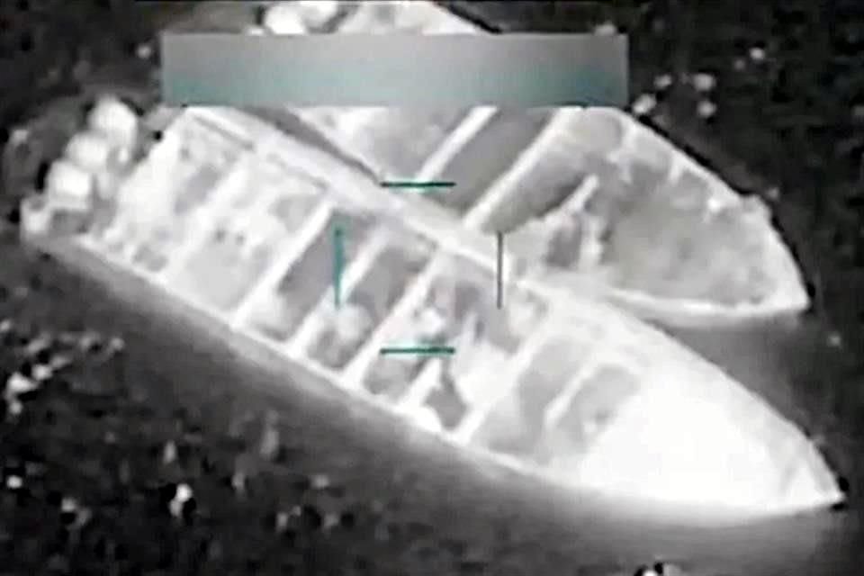 Secretario de Defensa, Pete Hegseth, informó que su Ejército realizó 3 ataques a narcolanchas en el Pacífico mexicano, dejando 14 muertos.