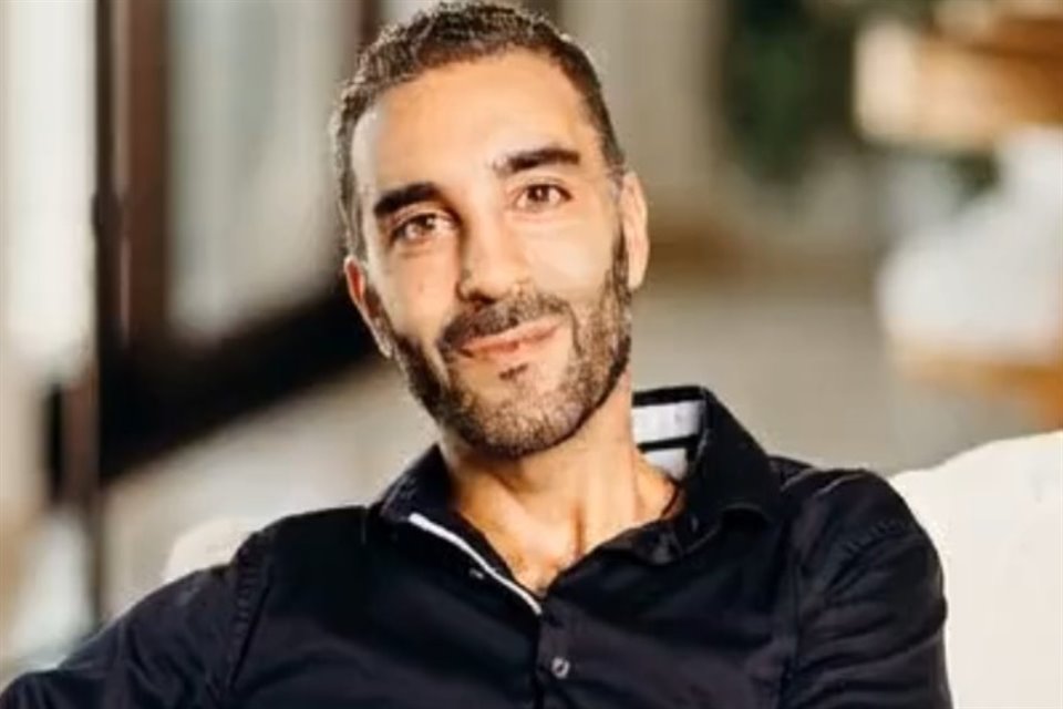 El empresario Simón Levy afirmó que no fue detenido, como informó la Fiscalía de CDMX y que sufrió un atentado en el que querían matarlo.