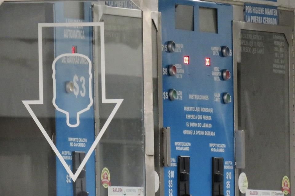 Zapopan'dan bir meclis üyesi, self servis su arıtma tesislerinin NOM 201'e uygunluğunu kanıtlamasını zorunlu kılan bir girişim sundu.