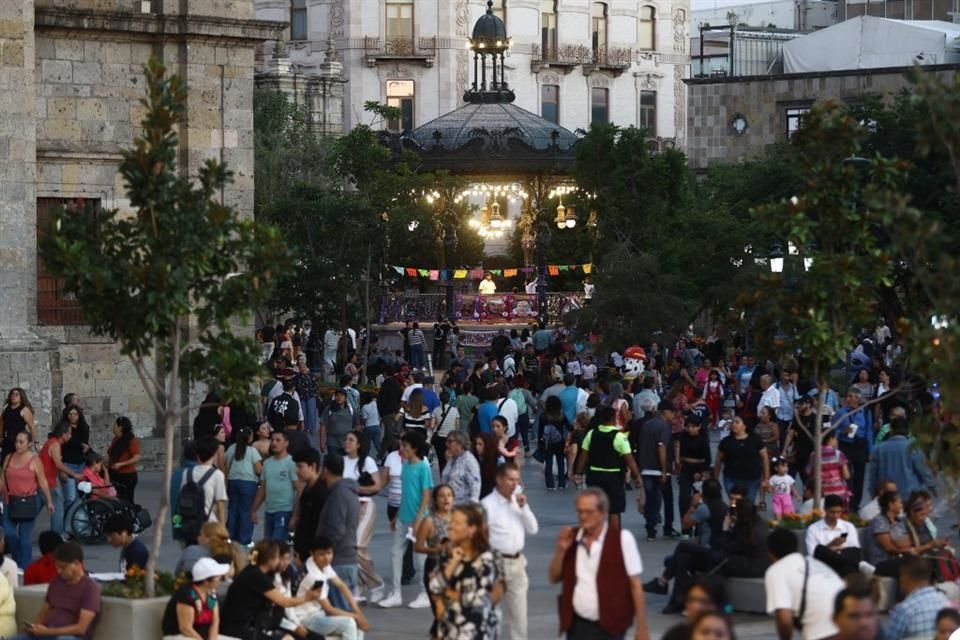 Más de 20 mil personas participaron en el evento.
