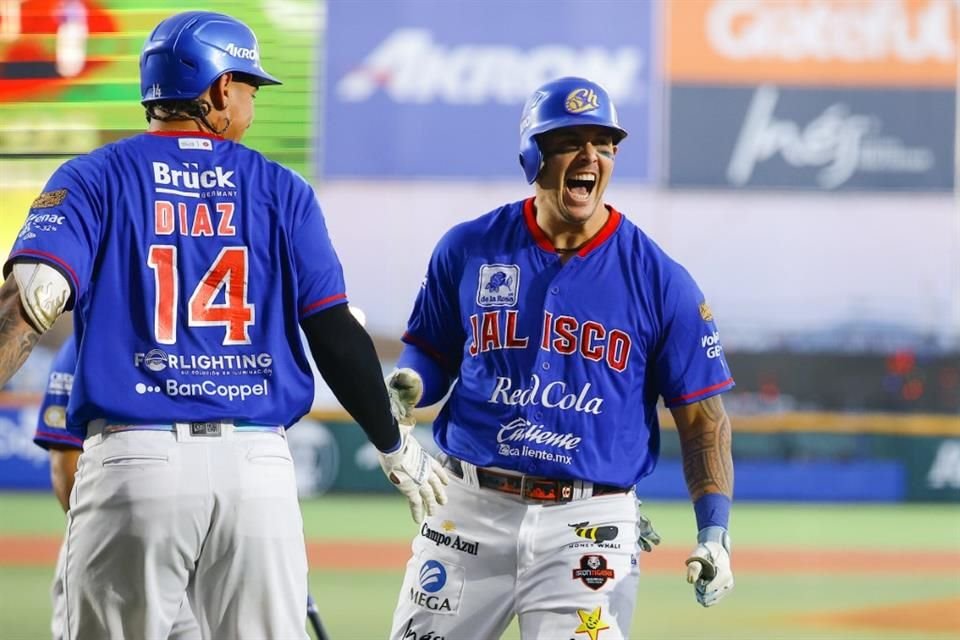 Los Charros de Jalisco vencieron, en extrainnings, 5-4 a los Naranjeros de Hermosillo.