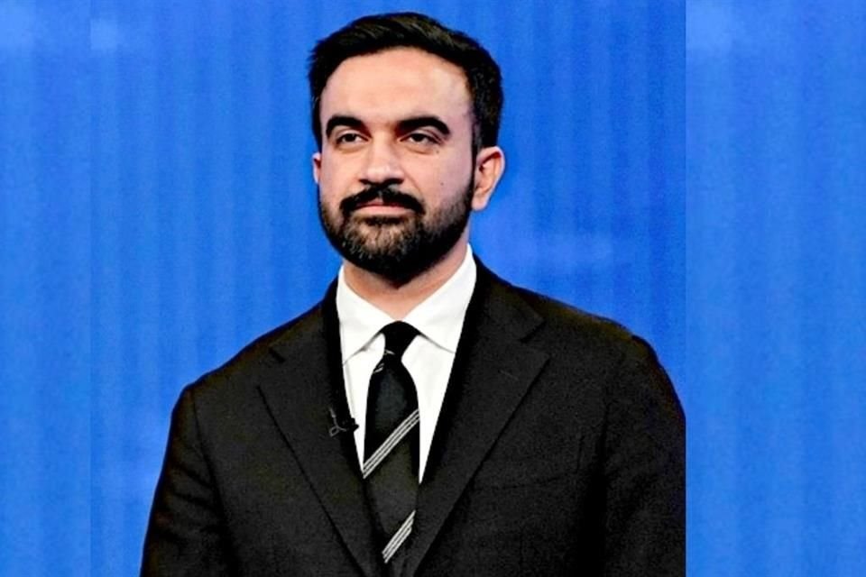 De 34 años, nacido en Uganda y de religión musulmana, Zohran Mamdani se perfila para hacer historia en EU si gana la Alcaldía de Nueva York.