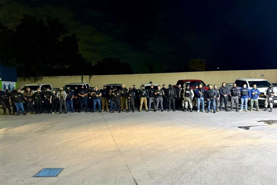 La Vicefiscalía en Investigación Regional, acompañada por Policías Municipales, miembros de la Guardia Nacional y policías estatales participaron en la detención.