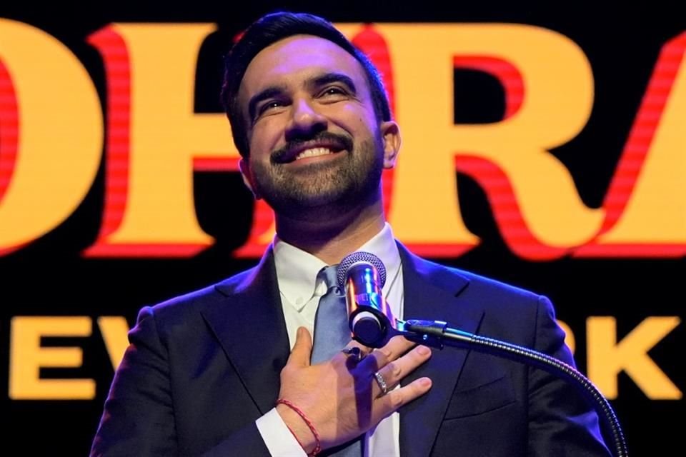 Zohran Mamdani habla tras darse a conocer resultado de elección en Nueva York, el 4 de noviembre.