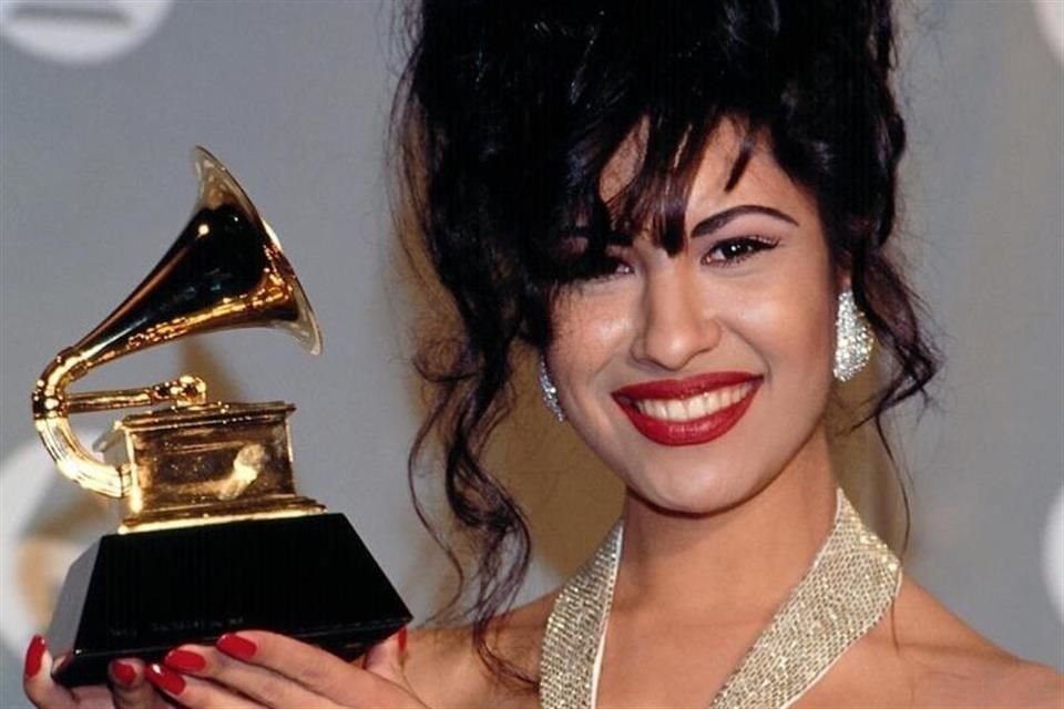 La muestra reunirá piezas personales del Museo de Selena en Corpus Christi, Texas, muchas de las cuales se mostrarán por primera vez fuera del estado natal de la artista.