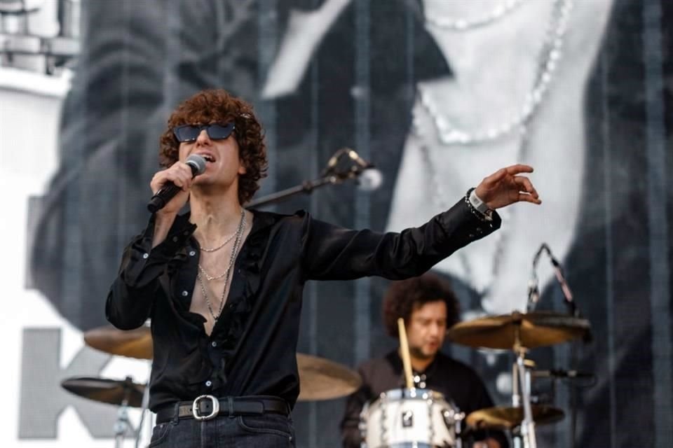 The Kooks inauguró las Corona Capital Sessions.