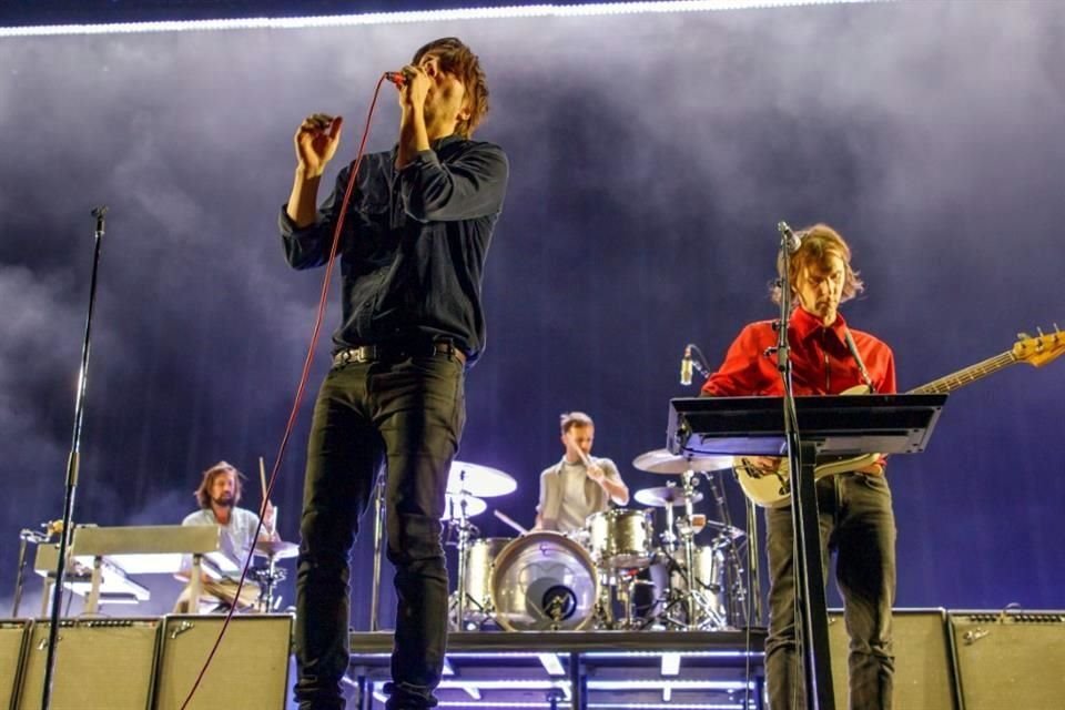 Al anochecer, a las 19:00 horas, Phoenix tomó el relevo.