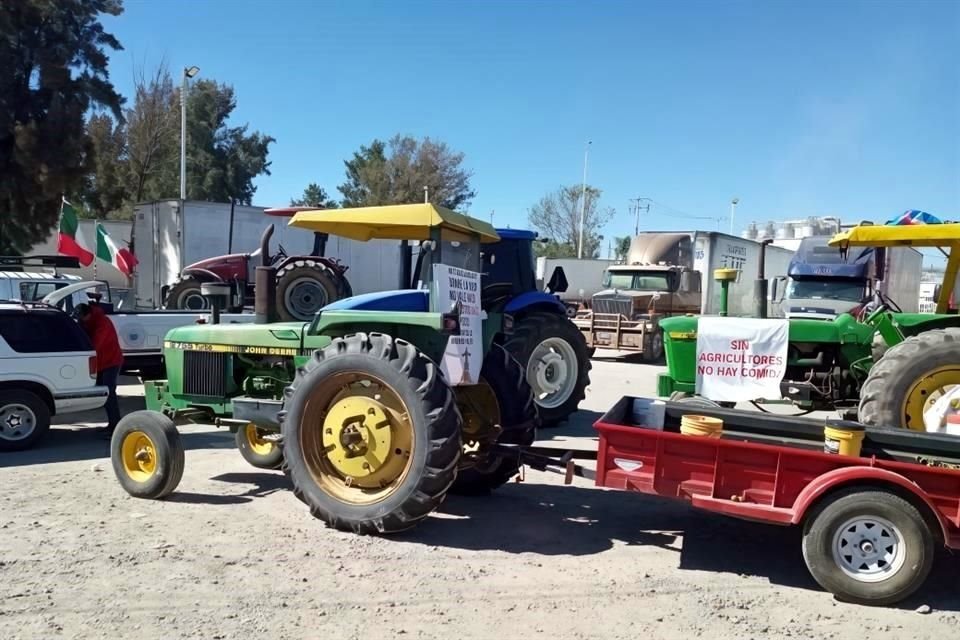 Campesinos y transportistas preparan para el 24 de noviembre una jornada de bloqueos en al menos 20 estados y accesos a la CDMX.