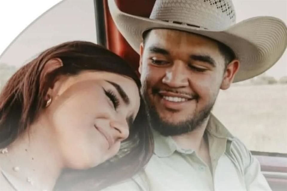 Alison Montaño, Señorita Teocaltiche y su novio, Eduardo, ambos estudiantes del CuAltos, fueron identificados como víctimas del accidente ocurrido ayer en el Municipio.