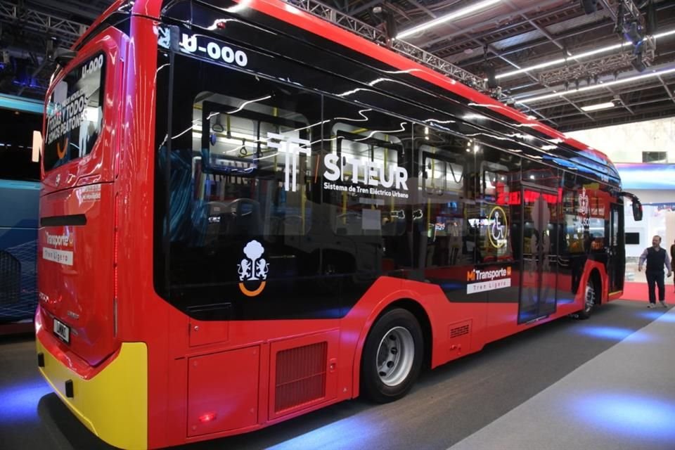 En Expo Transporte ANPACT 2025 presentaron los nuevos autobuses que cubrirán las rutas de SITREN.