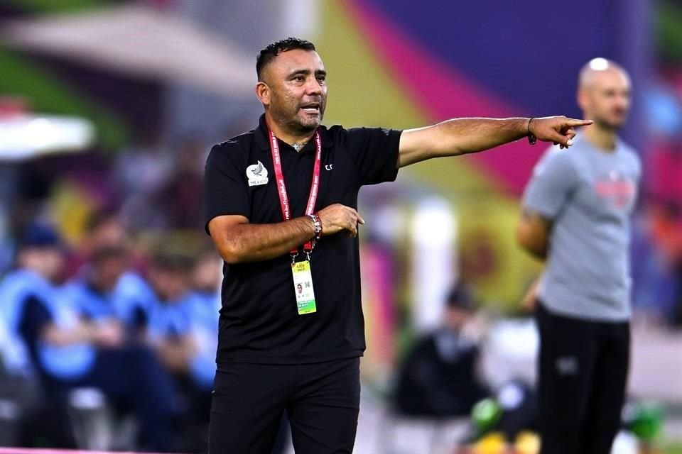 Carlos Cariño confía en que el equipo levantará.