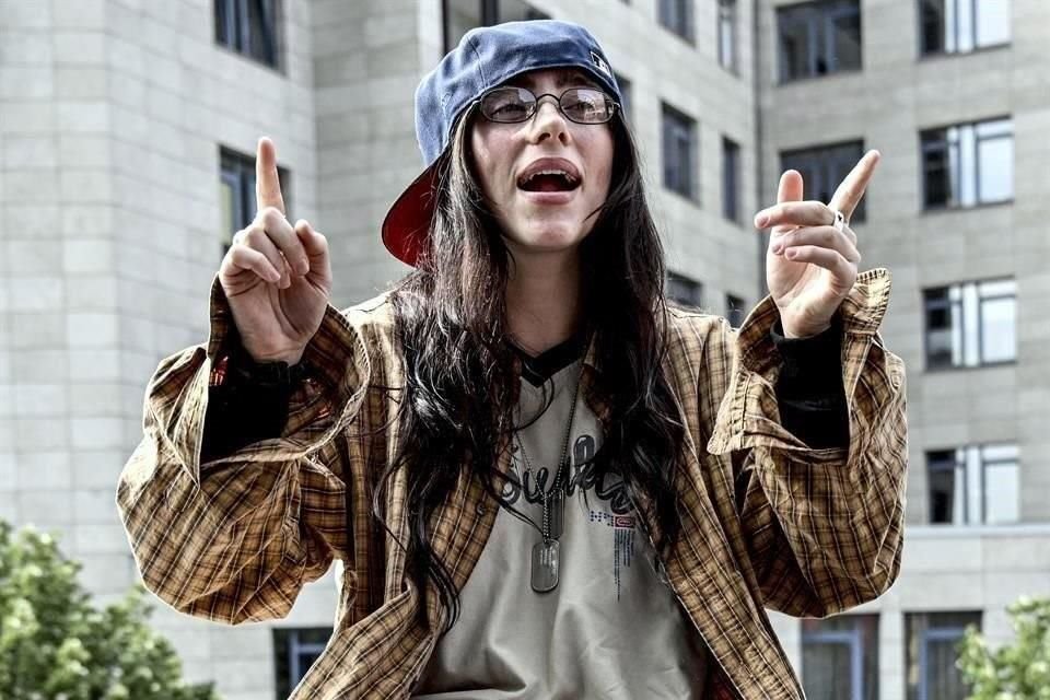 Durante la gala, la cantante, de 23 años, se dirigió directamente a la élite económica y cultural presente, entre ellos Mark Zuckerberg, Spike Lee y Questlove.