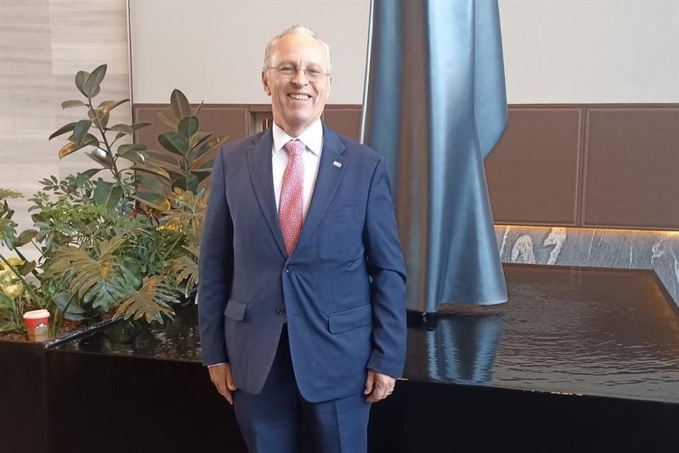 José Medina Mora sucederá a Cervantes al frente del organismo cúpula de la iniciativa privada.