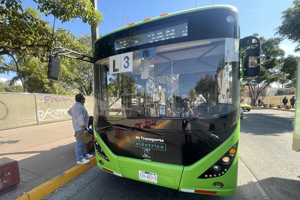 Serán 100 los autobuses eléctricos los que se incorporen a las cuatro líneas del Pretrén.