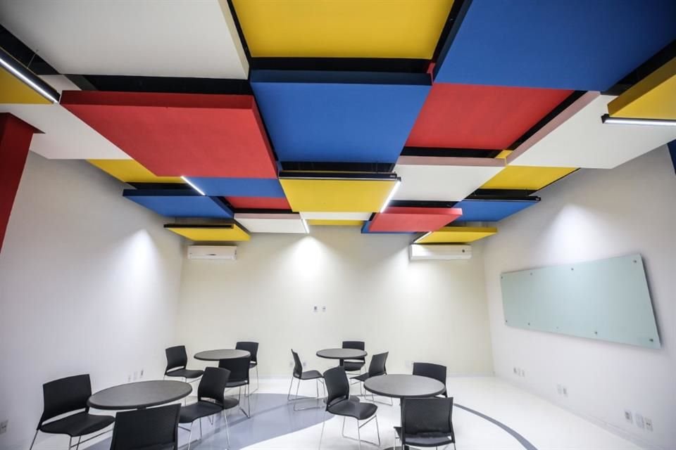 La Federación Estudiantil Universitaria (FEU) de la UdeG cuenta con nuevas instalaciones, ubicadas frente al obelisco del ágora.