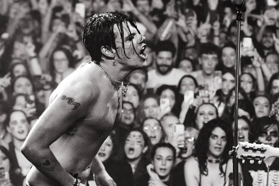 Yungblud, de 28 años, se disculpó extensamente con sus fans, escribiendo que lamentaba profundamente la cancelación de estos conciertos y diciendo que tenía 'el corazón roto'.