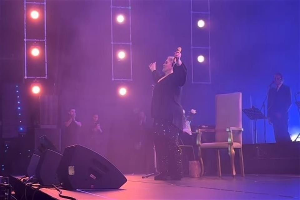 Lupita D'Alessio dio en Guadalajara lo que dijo que fue el último concierto de su vida.