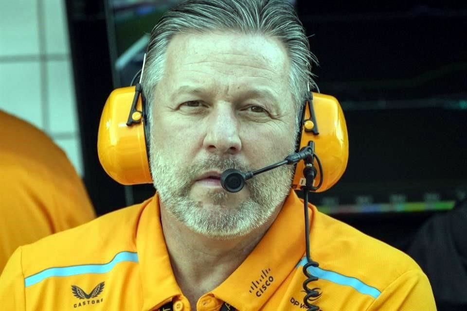 Zak Brown calabó a su piloto.