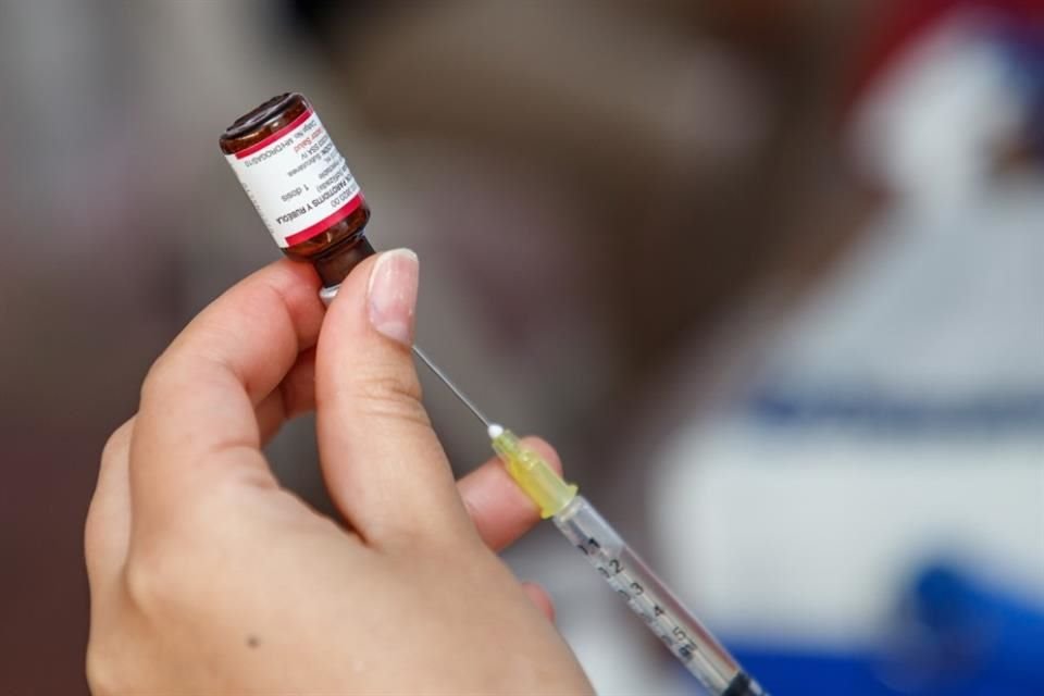 Según datos de la Secretaría de Salud federal, hasta el 19 de noviembre, en Jalisco se reportan 208 casos de sarampión y muchos de ellos se dieron en familias de jornaleros agrícolas de otros Estados.