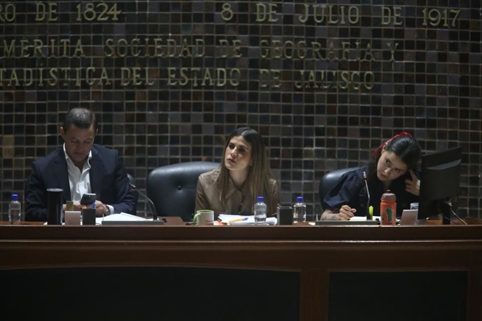 Futuro y Morena impulsan auditoría al programa Jalisco Te Cuida, para personas con discapacidad y cuidadoras.