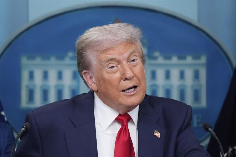 Tras el triunfo de Trump, varias celebridades dejaron EU.