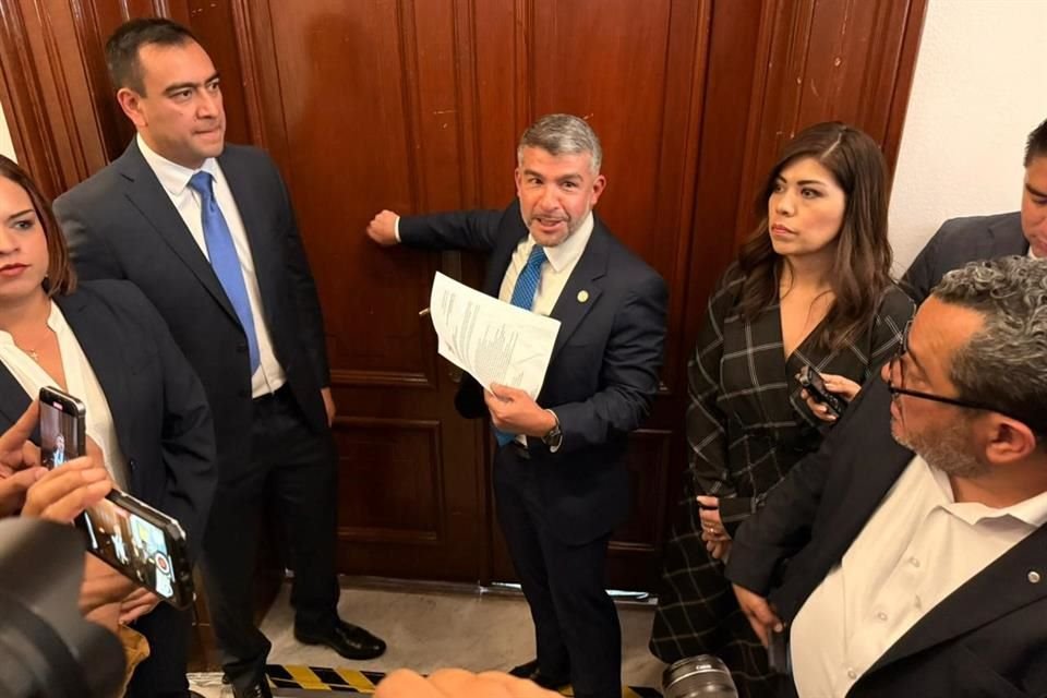 El problema central fue un cambio de sede de último minuto que realizaron las comisiones de Presupuesto y Cuenta Pública en conjunto a la de Hacienda.