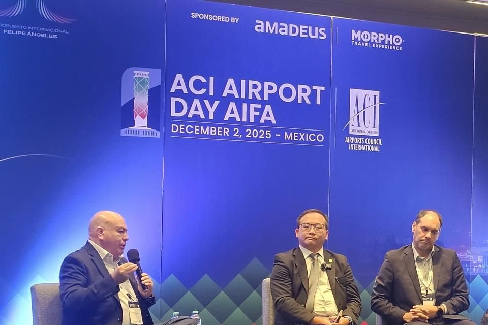 Ricardo Dueñas, director general de Grupo Aeroportuario del Centro Norte (OMA) durante el ACI Airport Day AIFA.