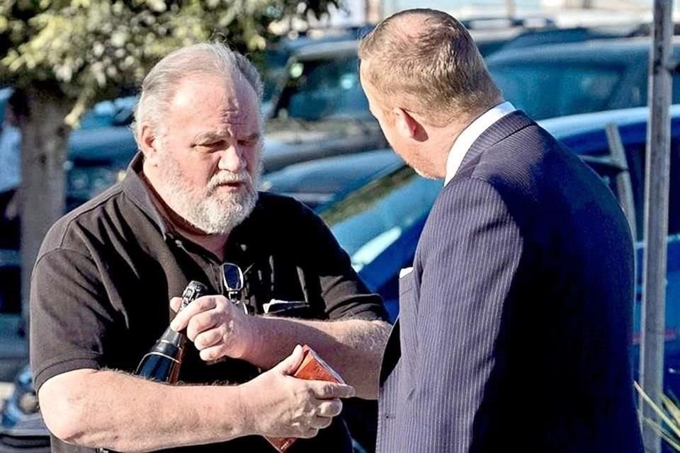 Luego de acudir a un hospital local y someterse a estudios, los especialistas concluyeron que no había otra alternativa que amputar la extremidad.