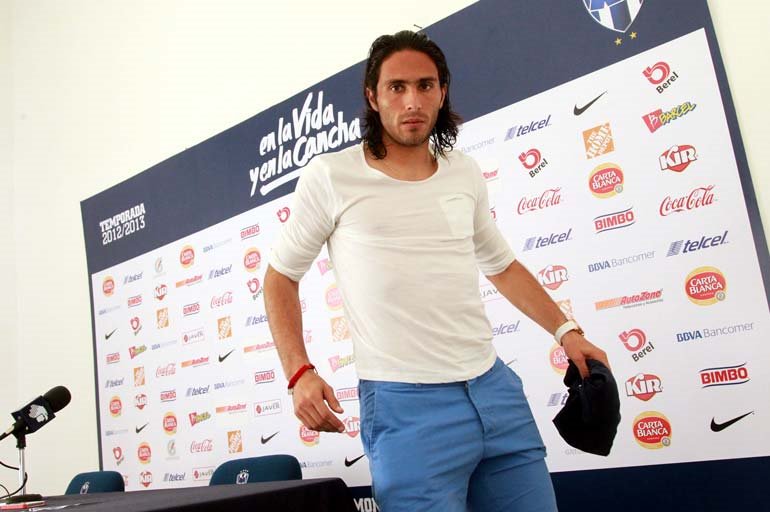 Aldo de Nigris fue uno de los jugadores que habló al término del partido y mencionó a la prensa su intención de volver al Tri.