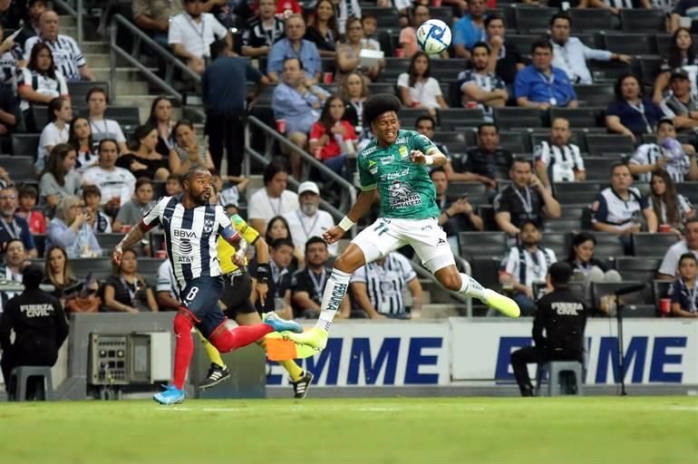 Observa las acciones del duelo Rayados-León