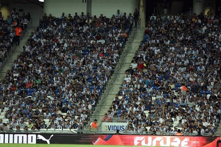 Observa las acciones del duelo Rayados-León