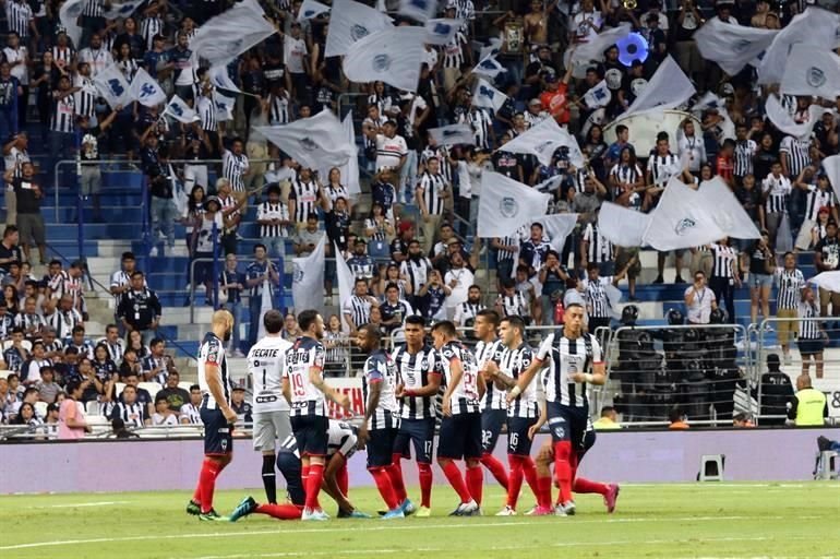 Observa las acciones del duelo Rayados-León