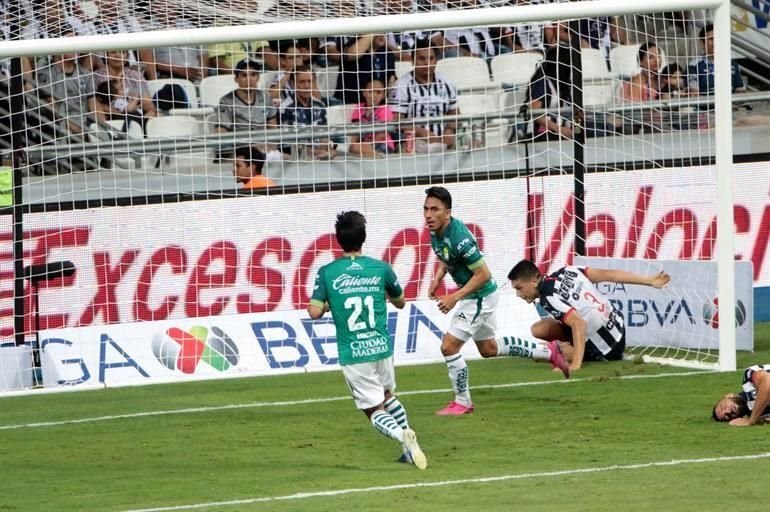 Ángel Mena marcó el 2-0 para los Esmeraldas.