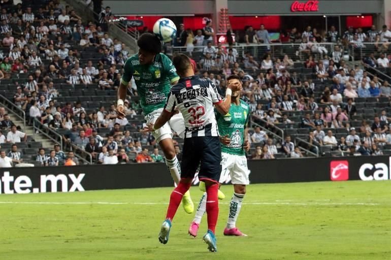 Imágenes del segundo tiempo en el triunfo de Rayados 3-2 sobre León.