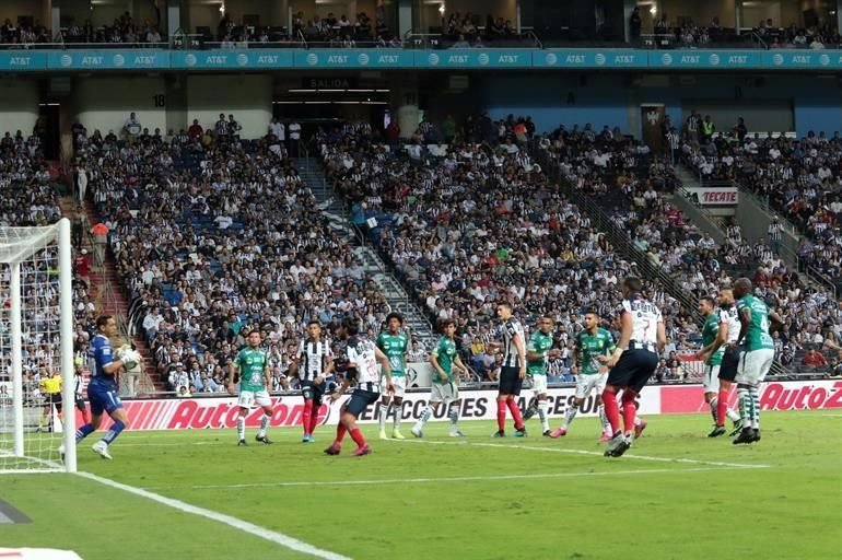 Imágenes del segundo tiempo en el triunfo de Rayados 3-2 sobre León.