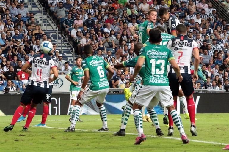 Imágenes del segundo tiempo en el triunfo de Rayados 3-2 sobre León.
