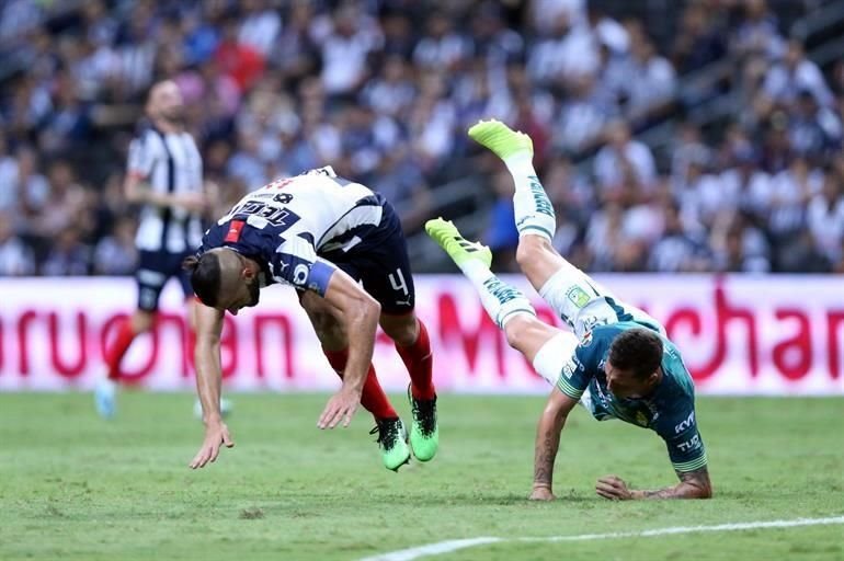 Imágenes del segundo tiempo en el triunfo de Rayados 3-2 sobre León.